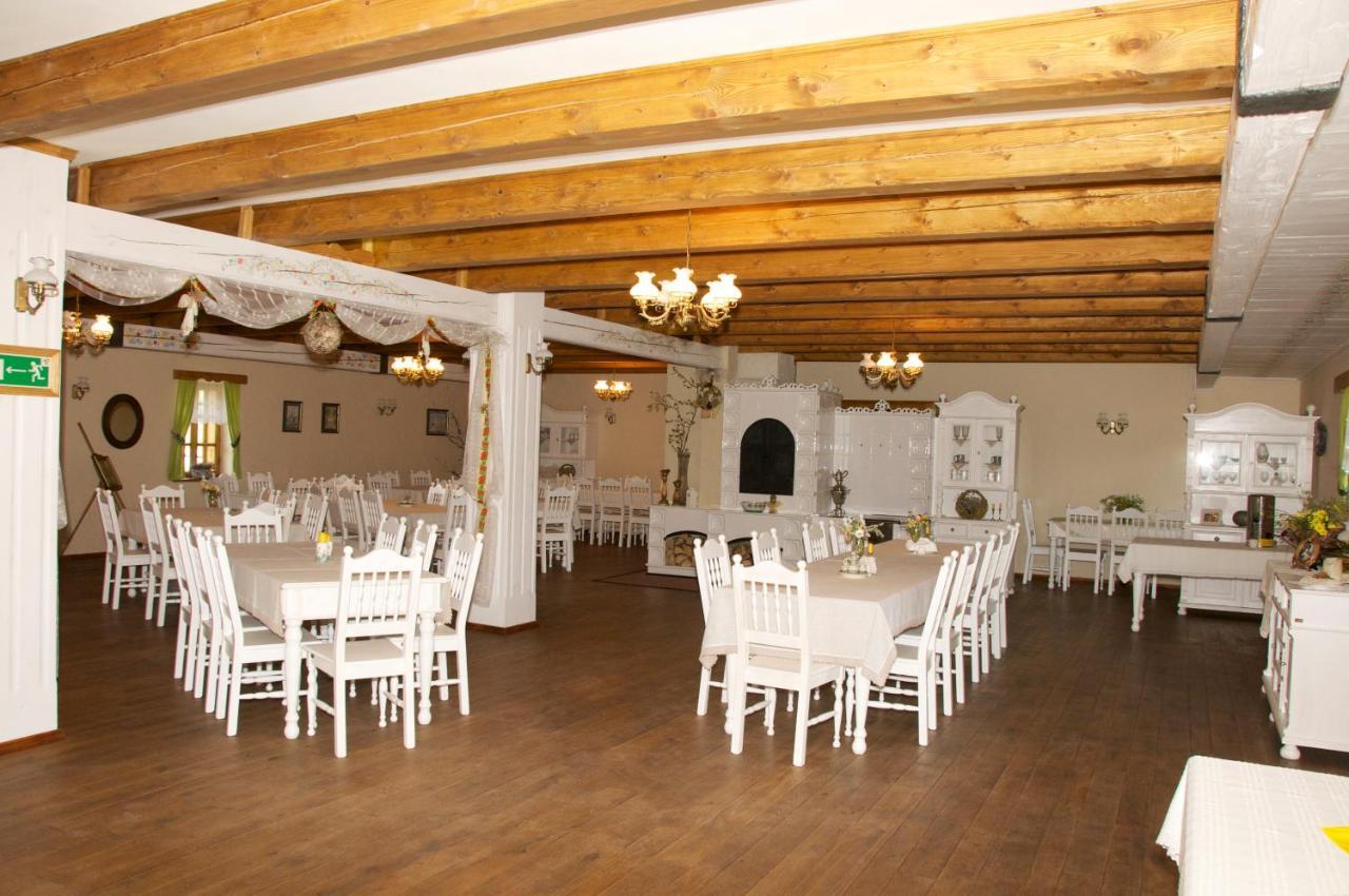 Karczma Regionalna Hotel Goscinna Chata Wysowa-Zdrój Exterior foto