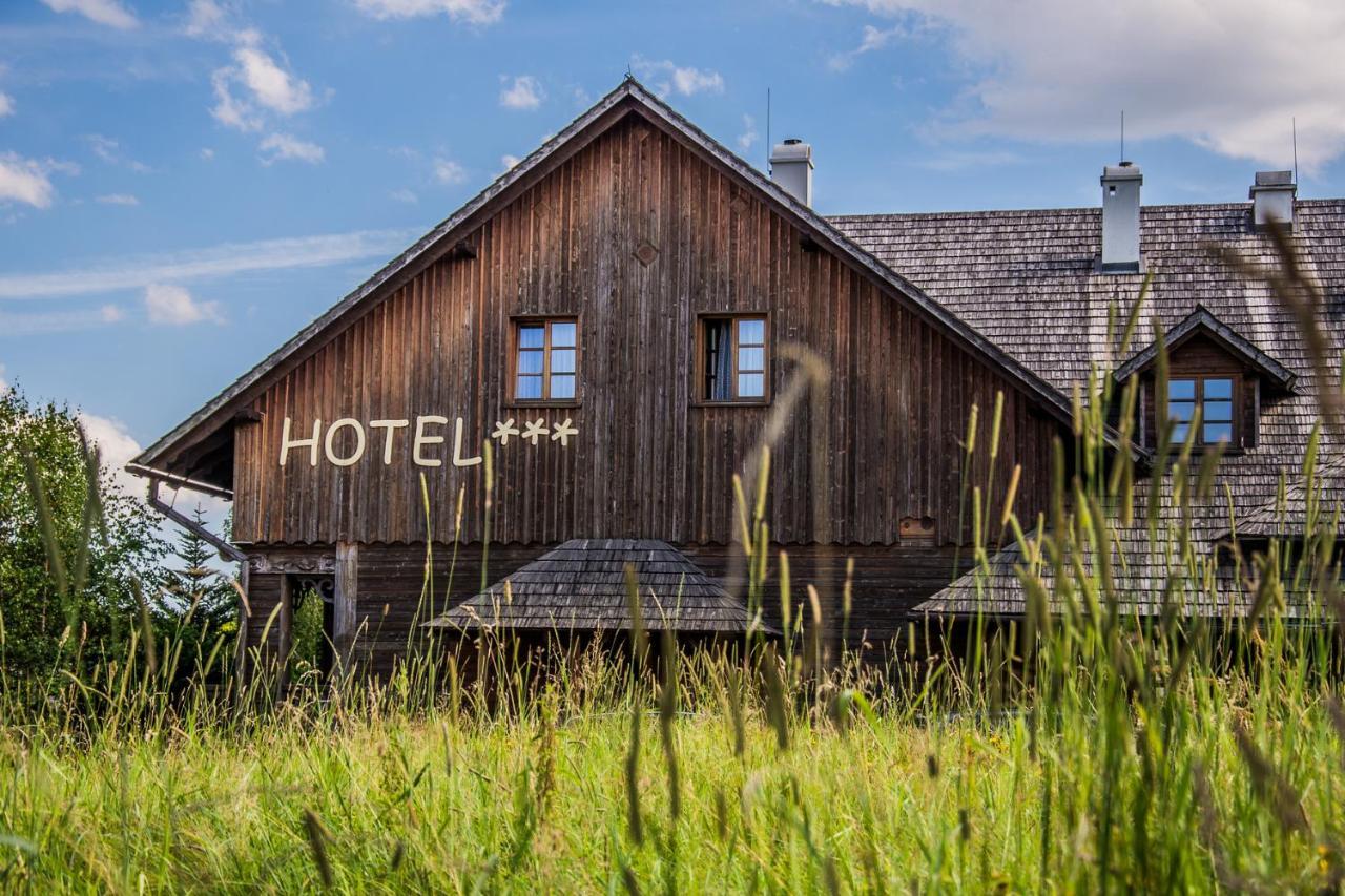 Karczma Regionalna Hotel Goscinna Chata Wysowa-Zdrój Exterior foto