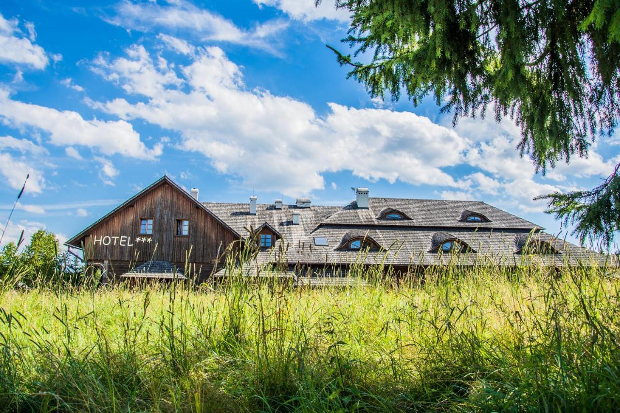 Karczma Regionalna Hotel Goscinna Chata Wysowa-Zdrój Exterior foto